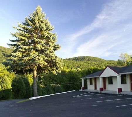 Appalachian Motel Върнън Екстериор снимка